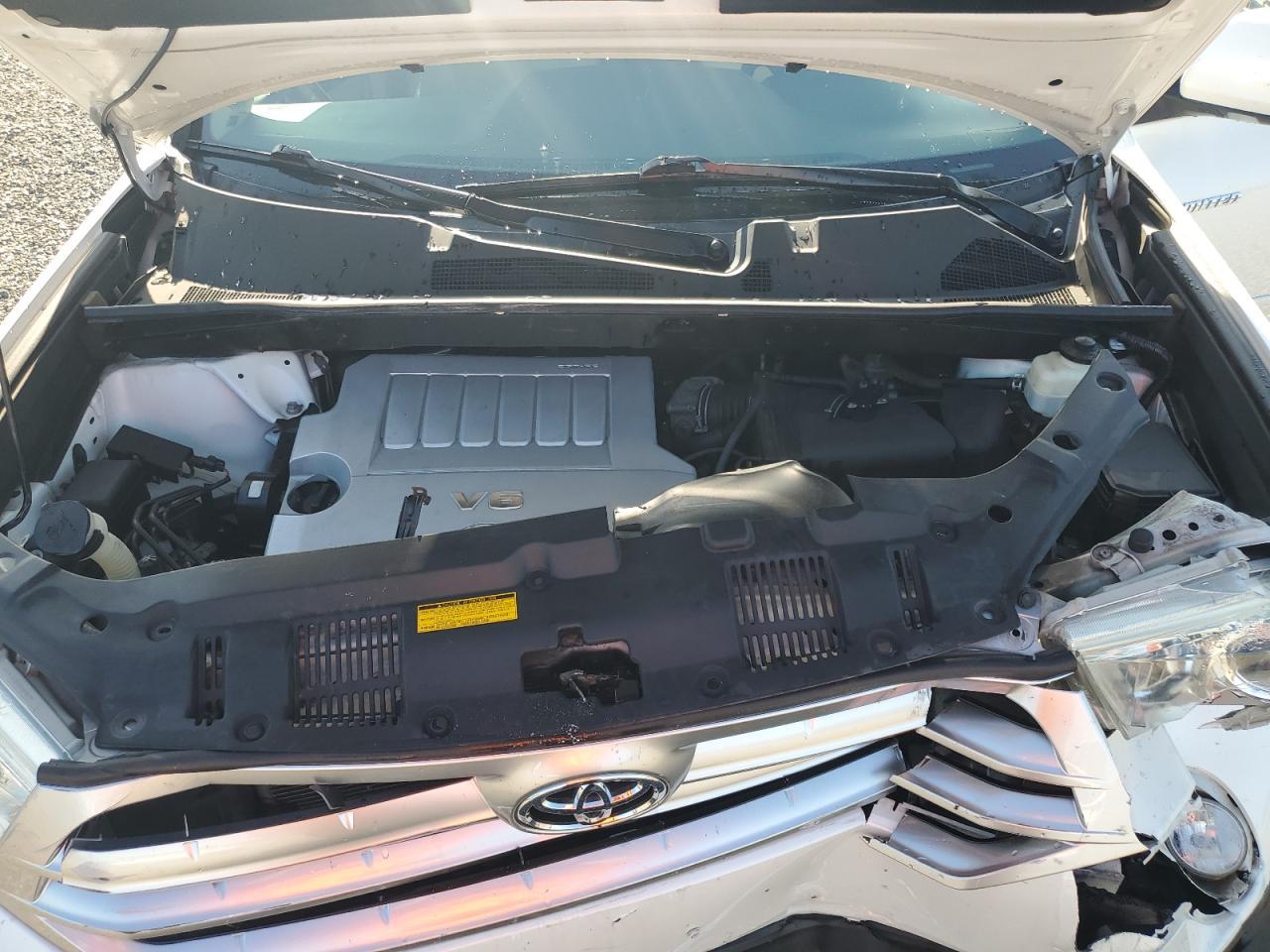 2012 TOYOTA HIGHLANDER