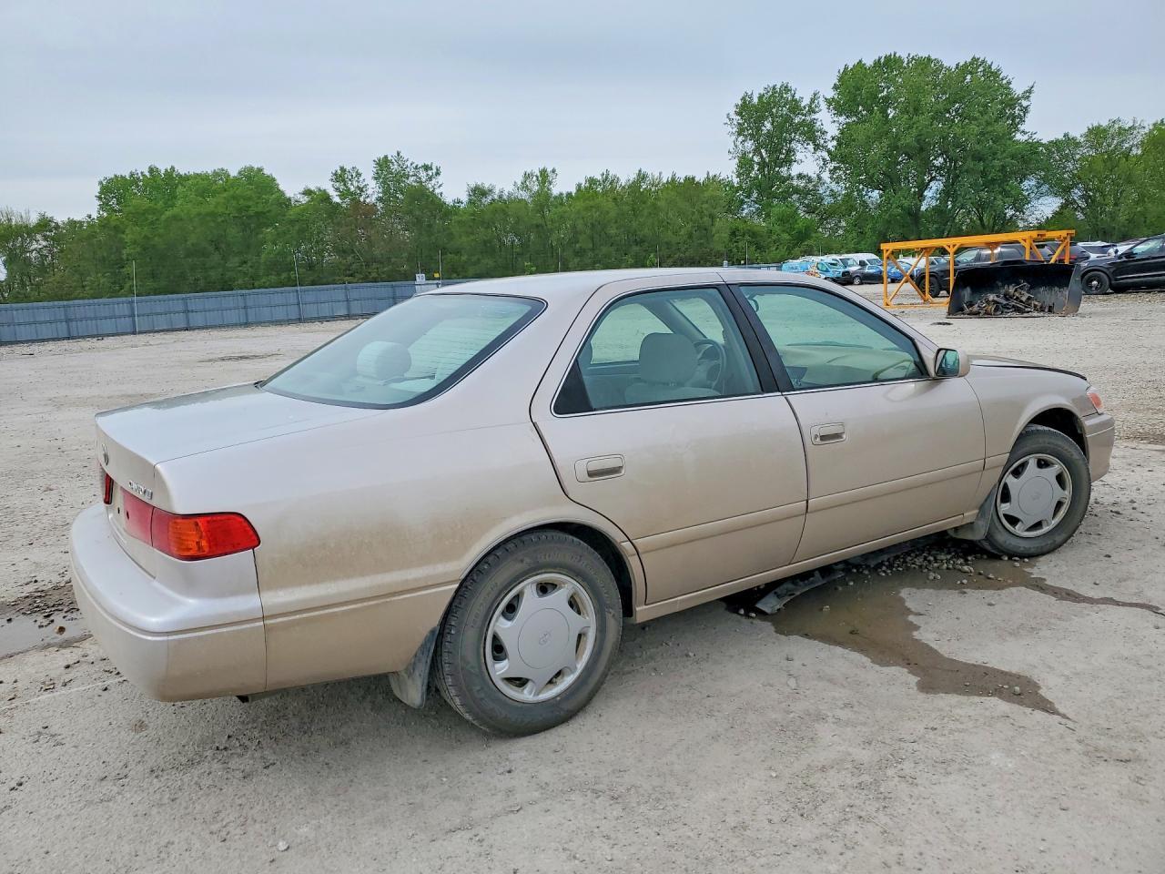 2000 TOYOTA CAMRY
