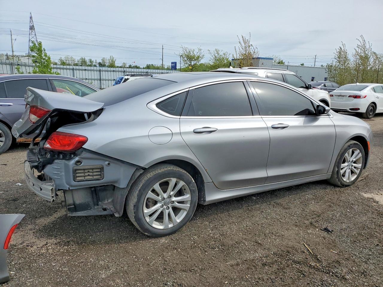 2016 CHRYSLER 200