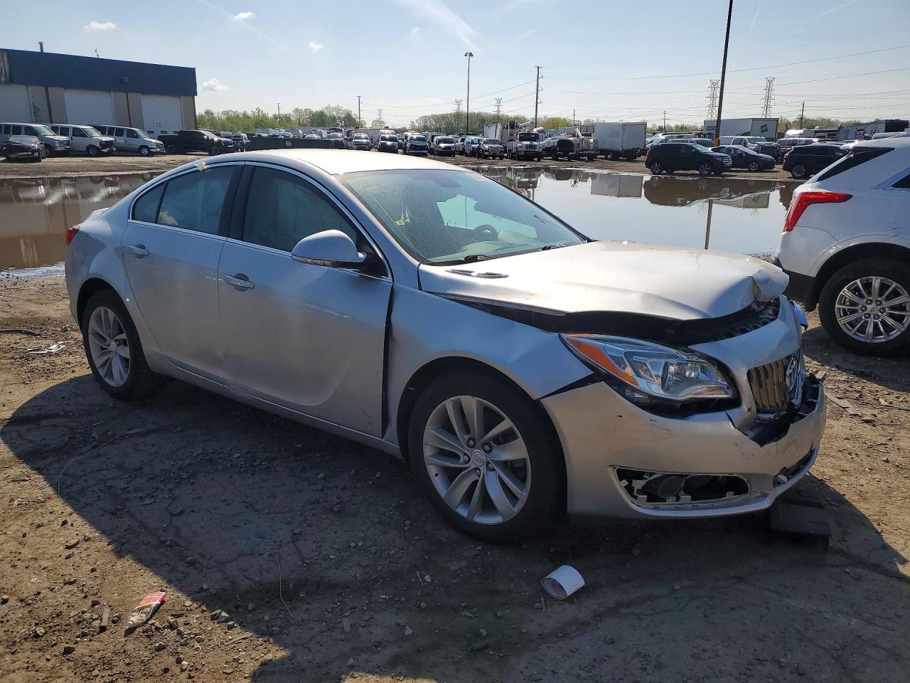 2016 BUICK Regal