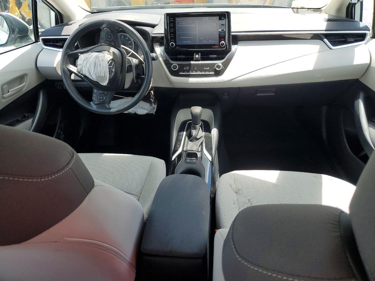 2022 TOYOTA COROLLA