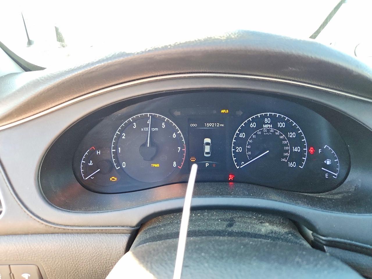 2013 HYUNDAI GENESIS