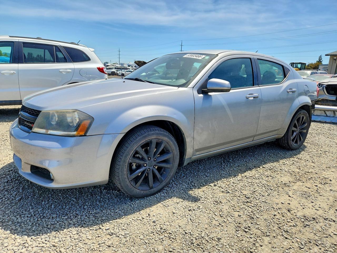 2013 DODGE Avenger