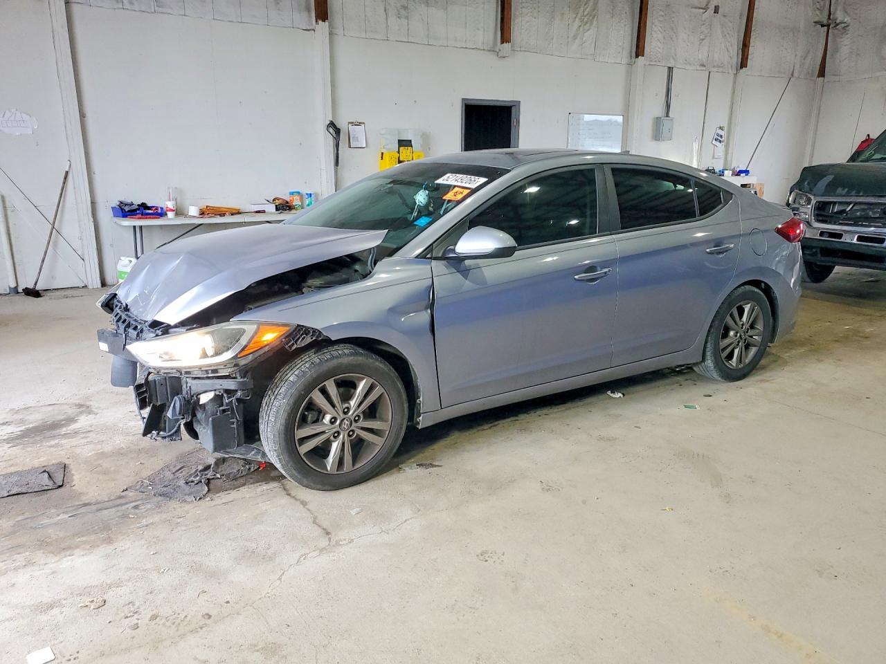 2017 HYUNDAI ELANTRA