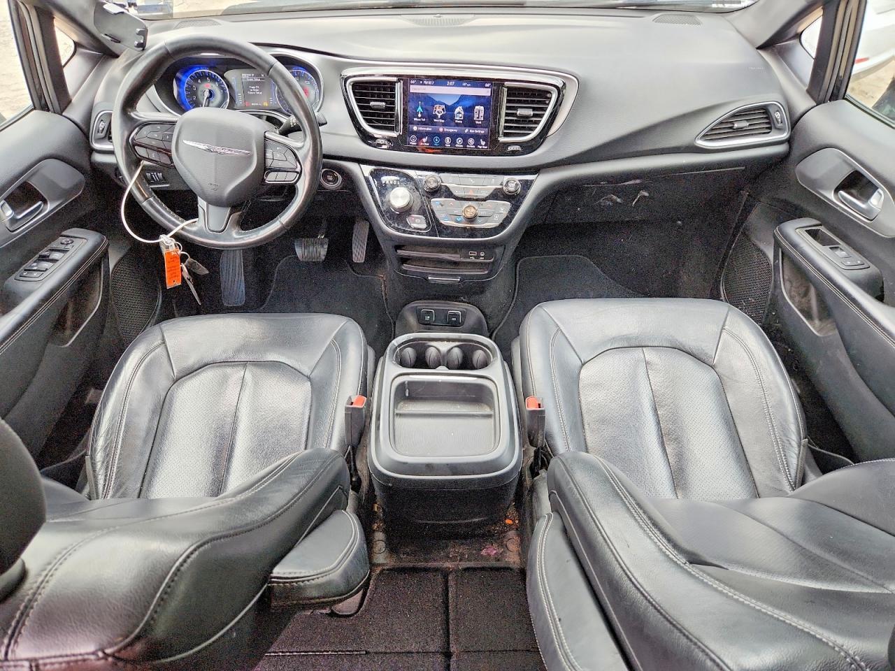 2019 CHRYSLER Pacifica