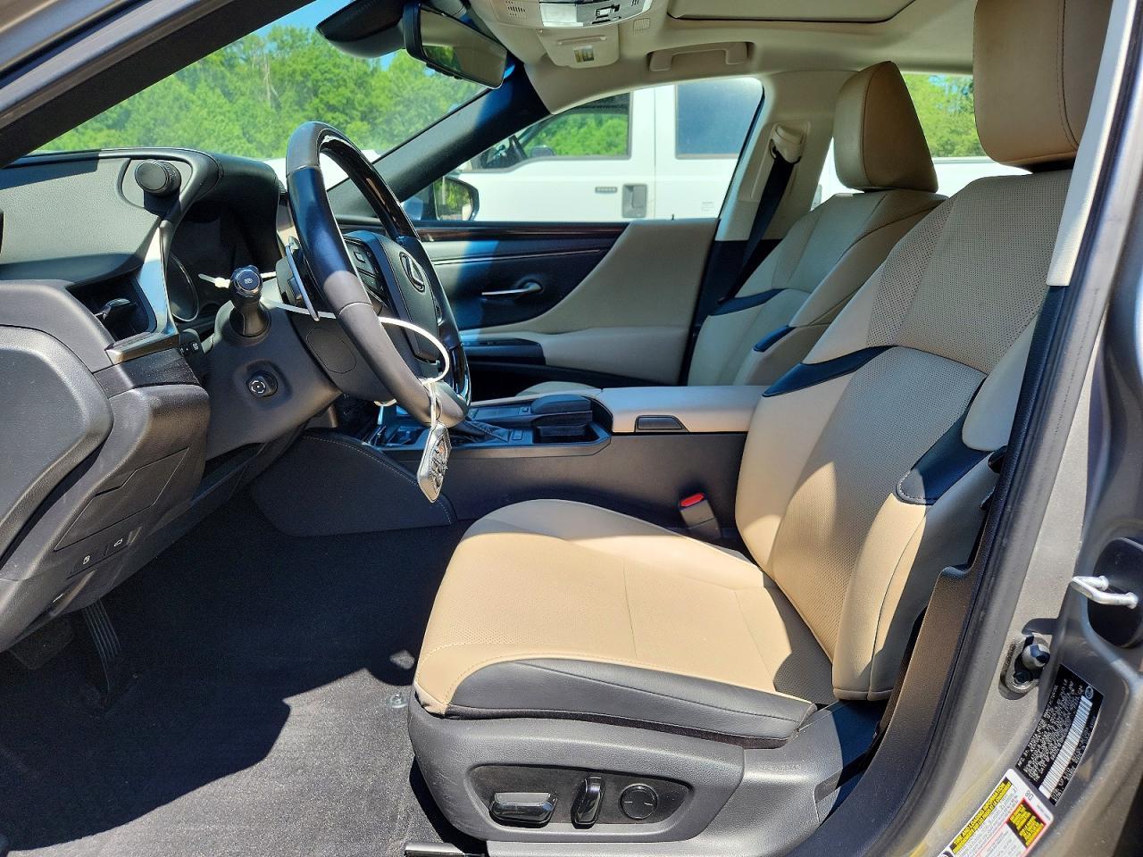 2021 LEXUS ES 350