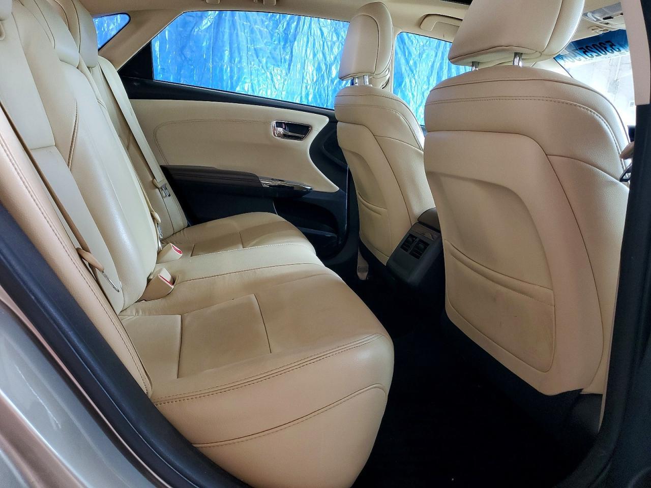 2013 TOYOTA Avalon