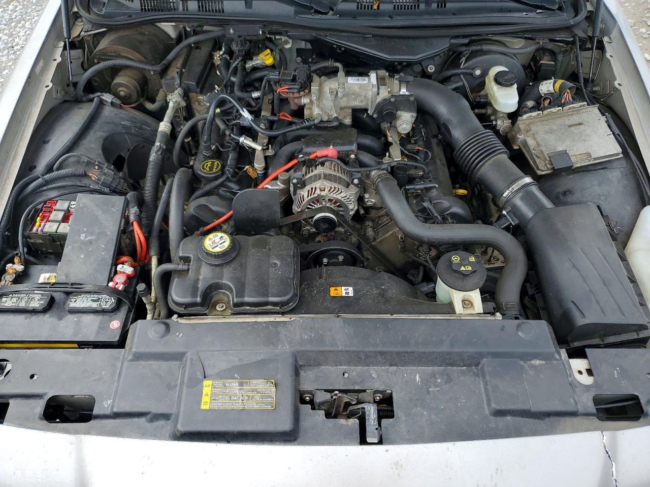 2008 FORD Crown Victoria
