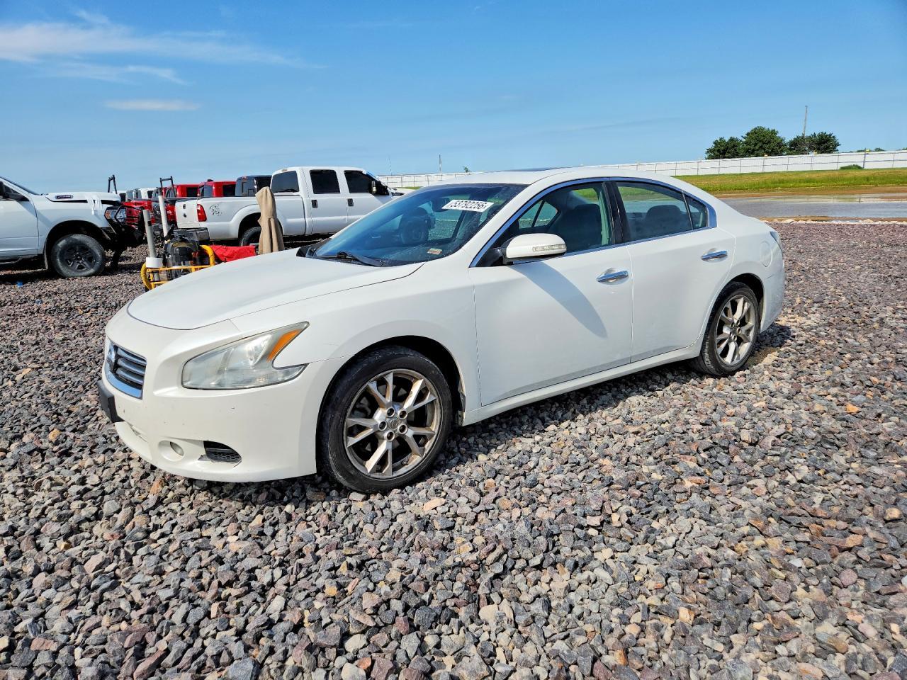 2012 NISSAN Maxima