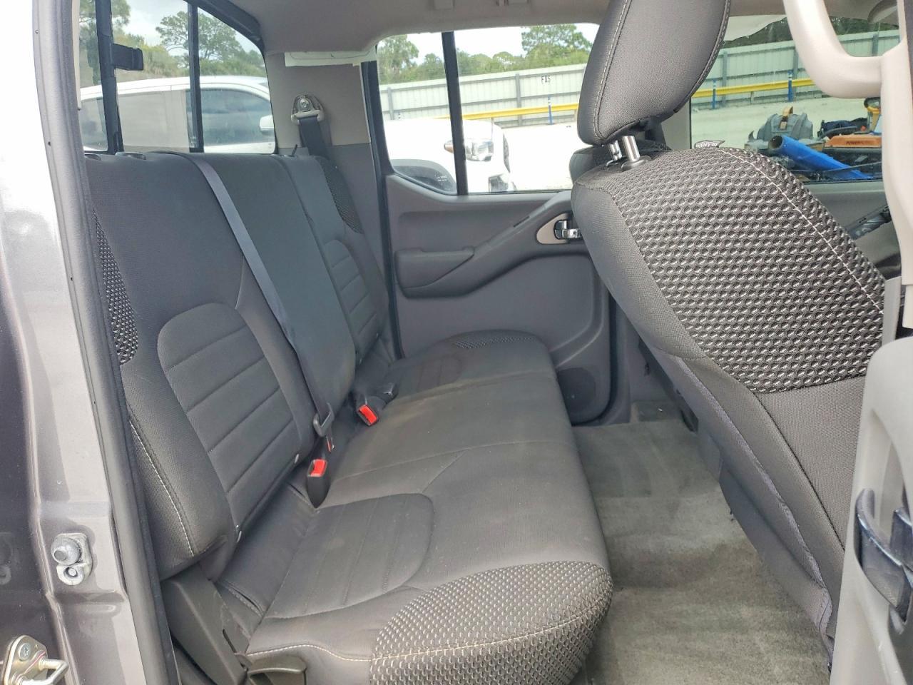 2018 NISSAN Frontier