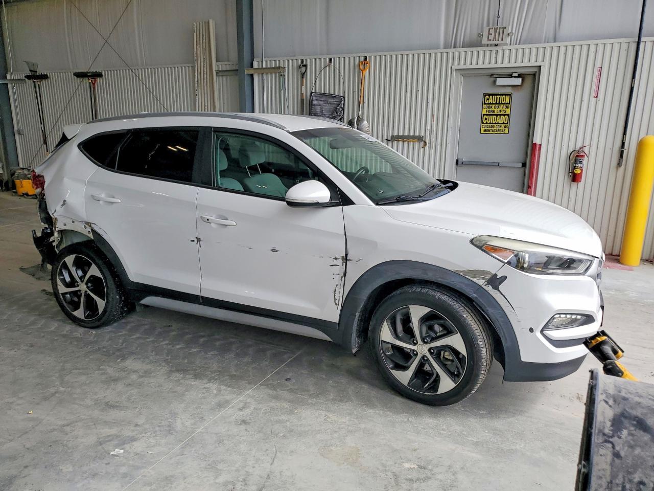 2018 HYUNDAI TUCSON