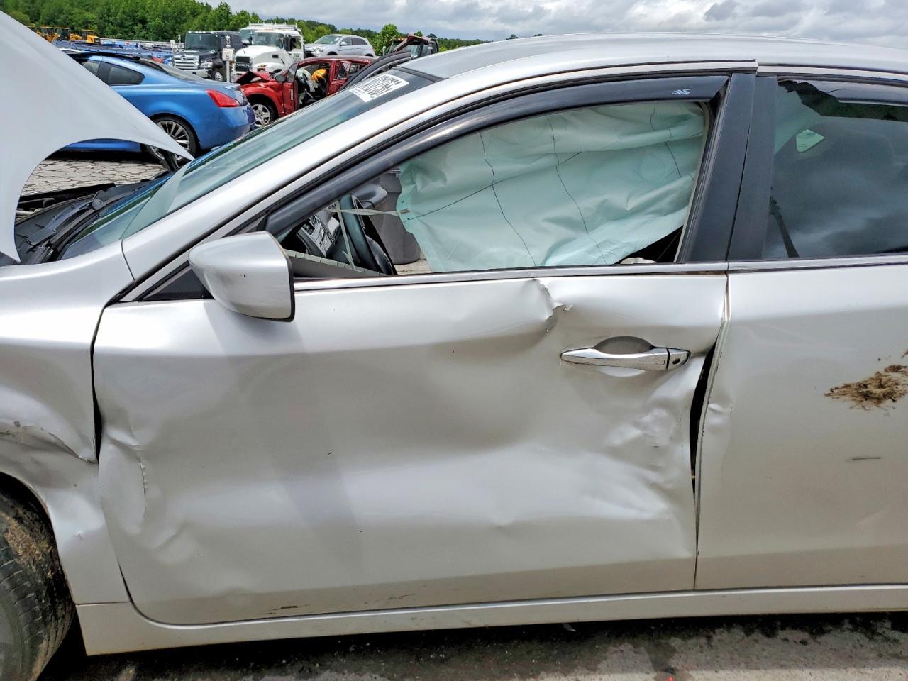 2015 NISSAN ALTIMA