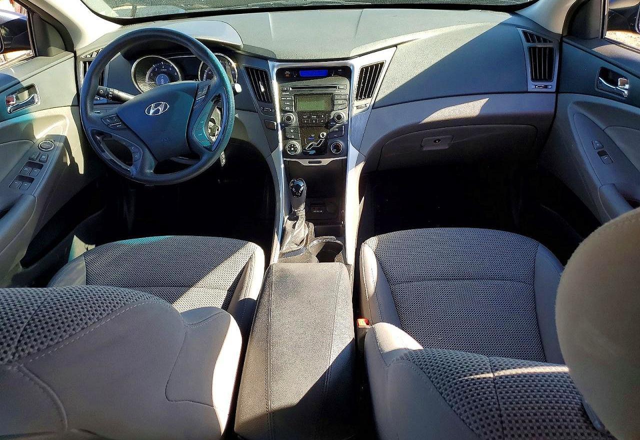 2012 HYUNDAI SONATA