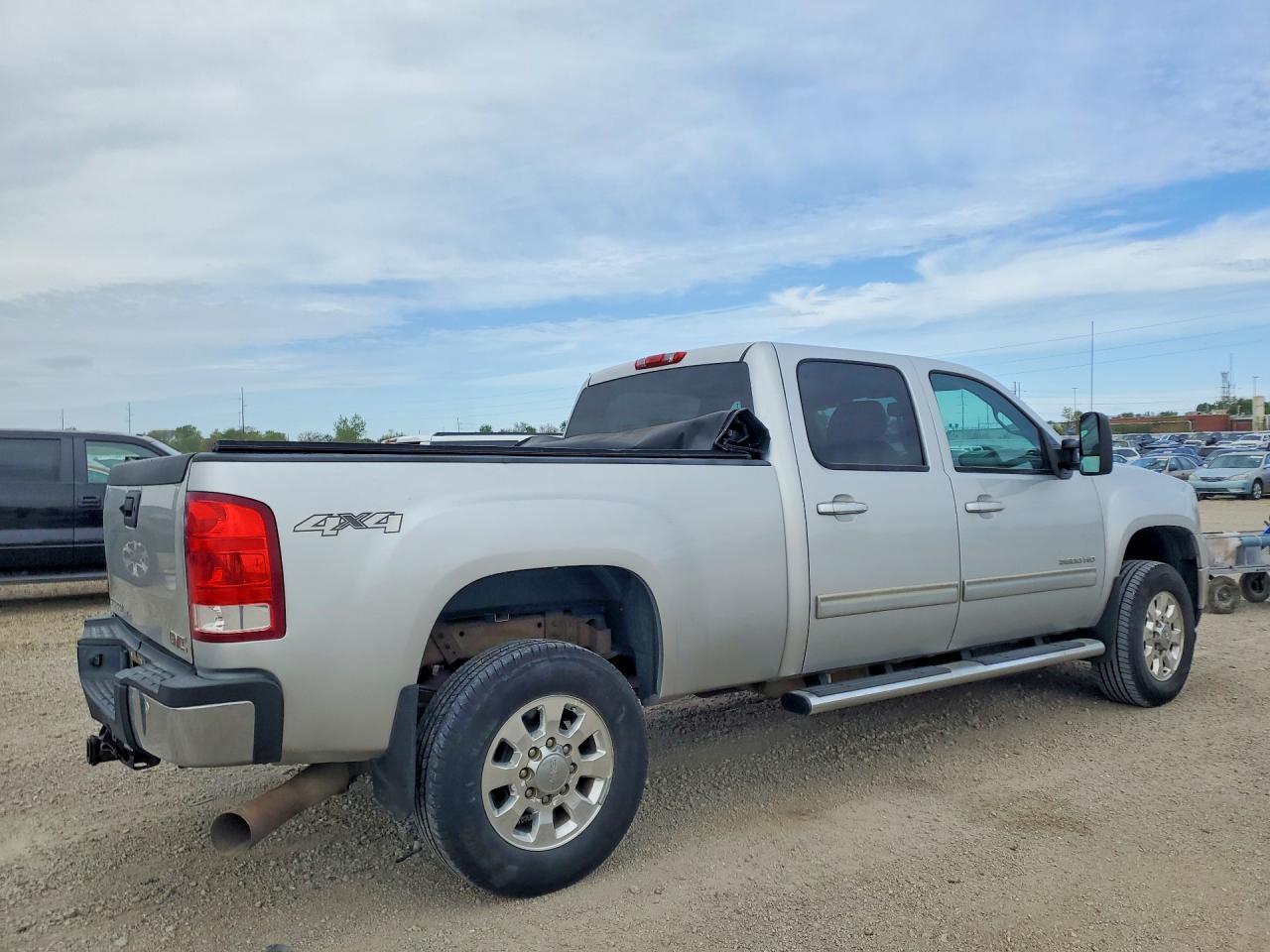2013 GMC Sierra