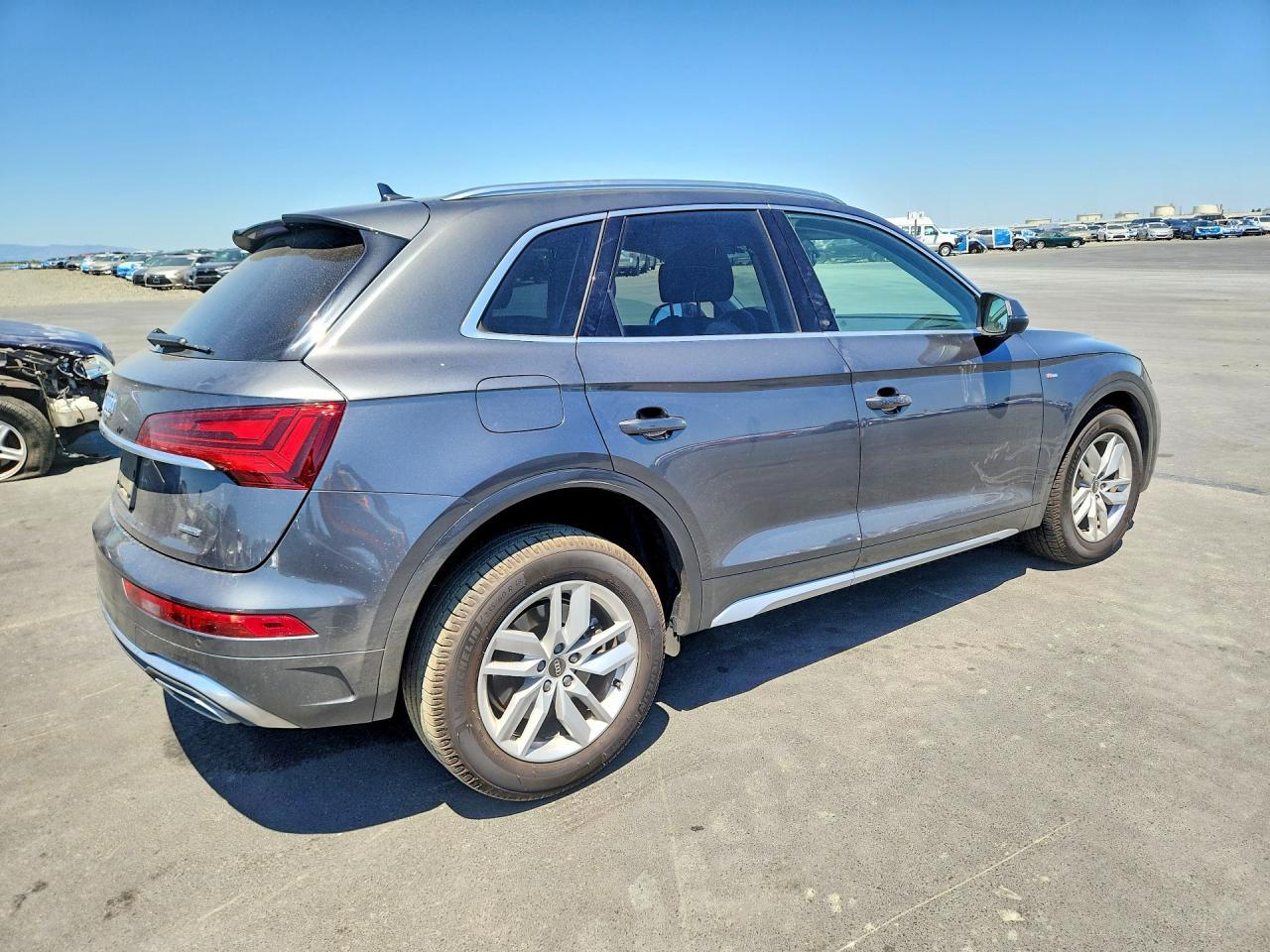 2023 AUDI Q5