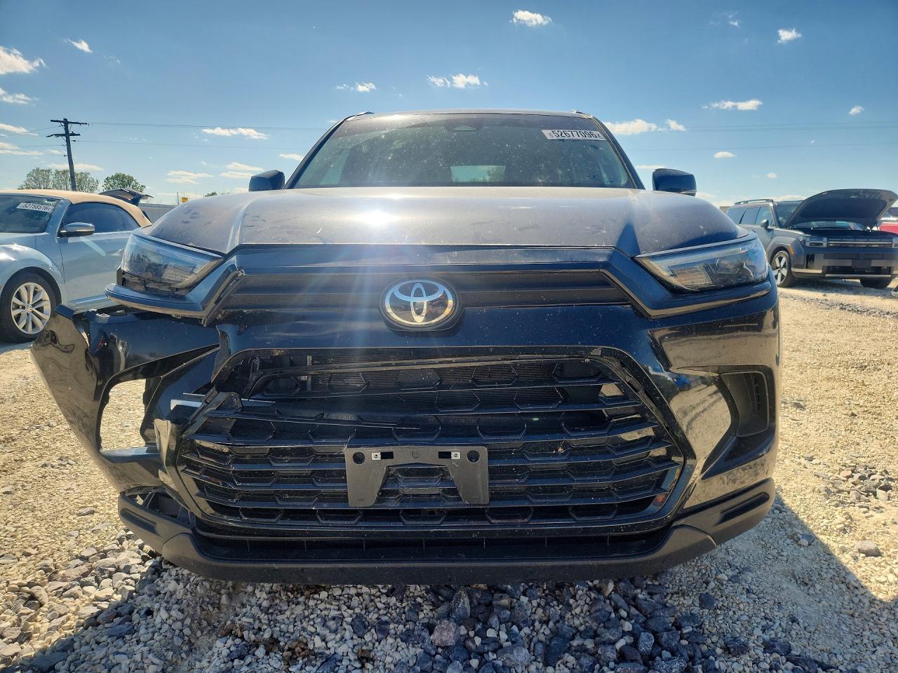 2024 TOYOTA HIGHLANDER