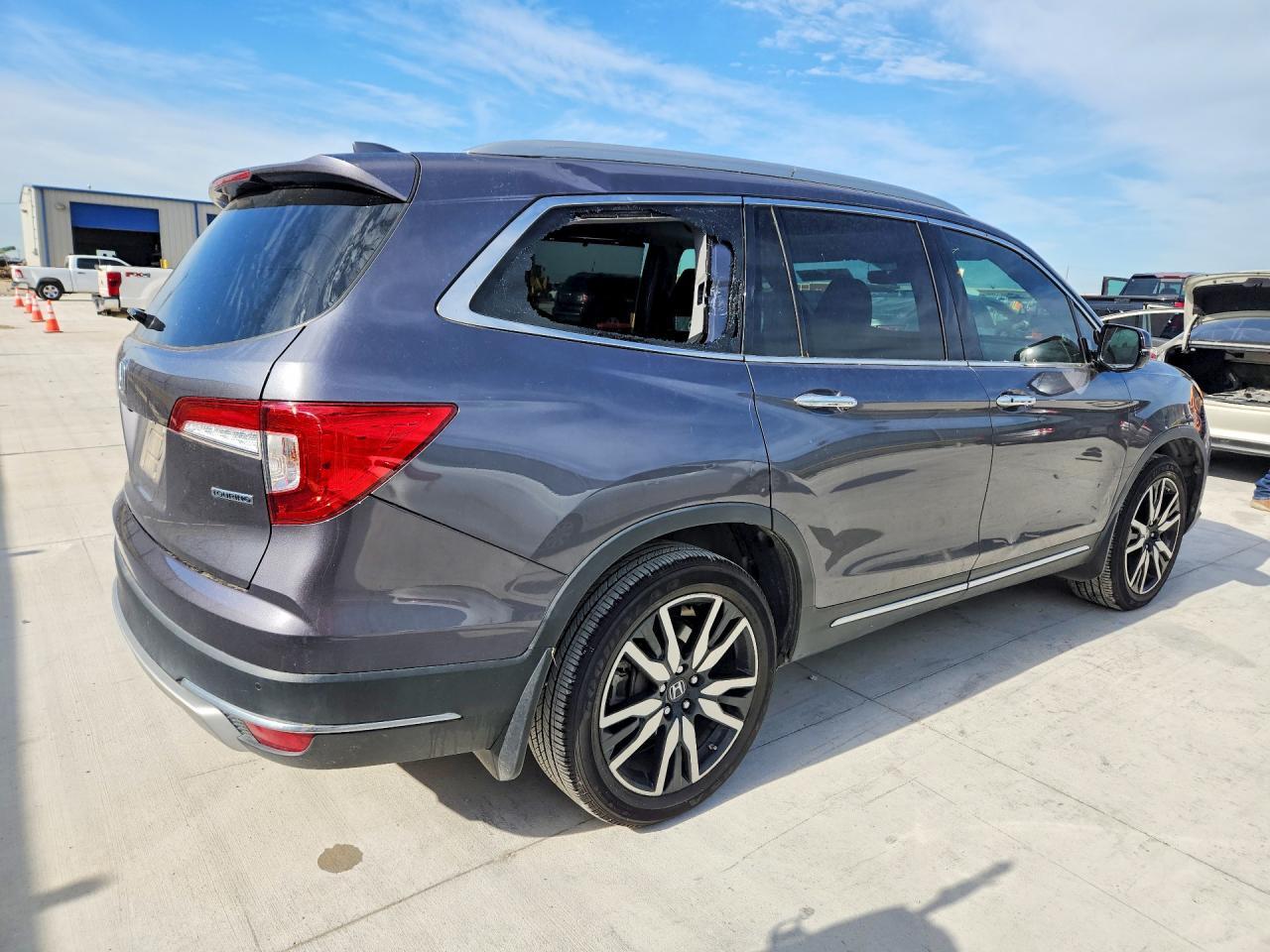 2020 HONDA PILOT