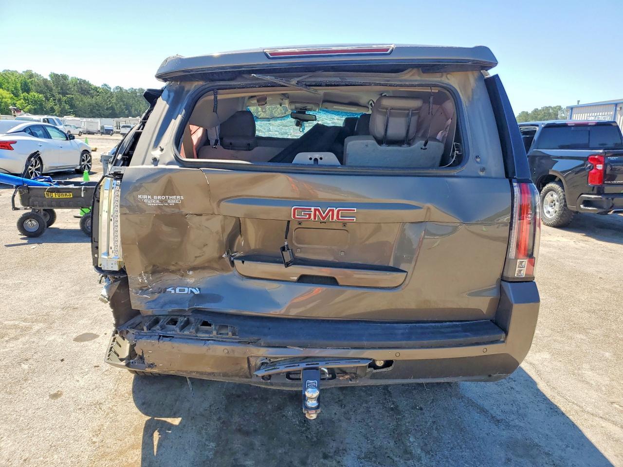 2015 GMC Yukon