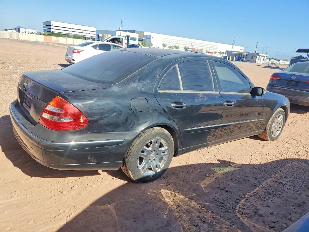2005 MERCEDES-BENZ E-Class