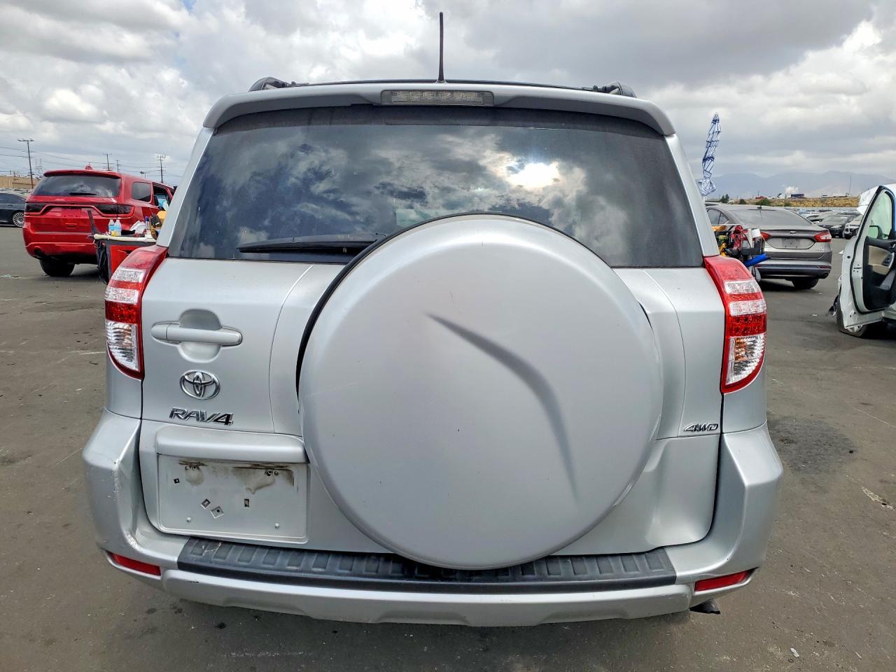 2012 TOYOTA RAV4
