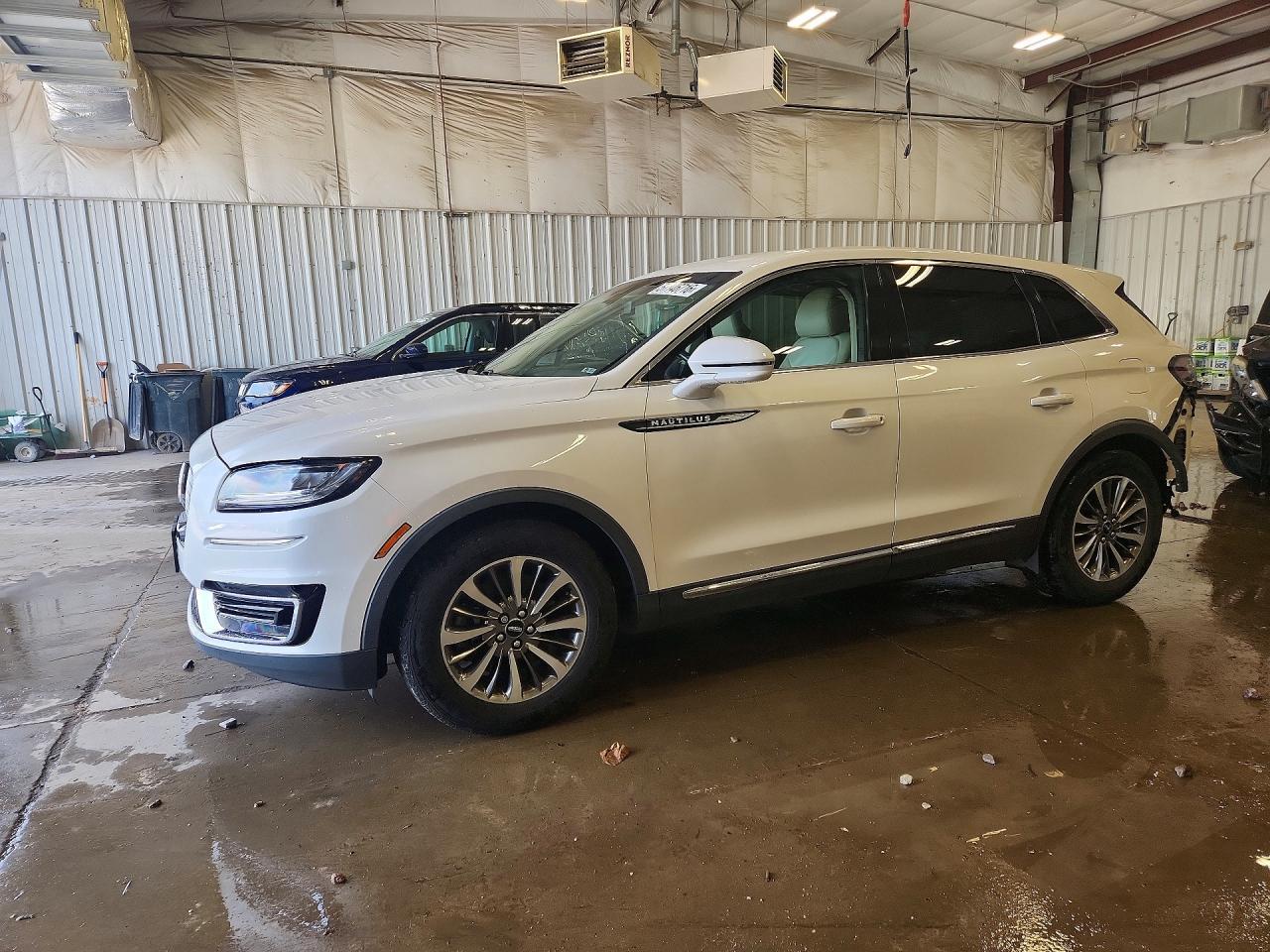 2019 LINCOLN Nautilus