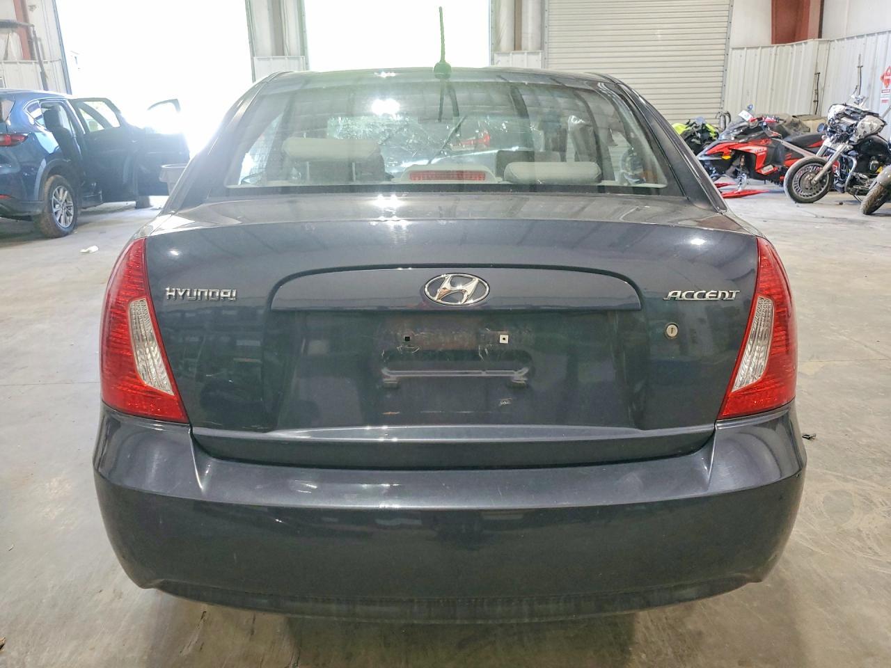 2011 HYUNDAI ACCENT