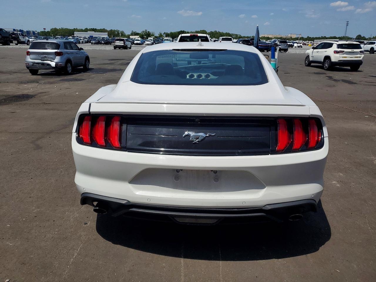 2020 FORD MUSTANG
