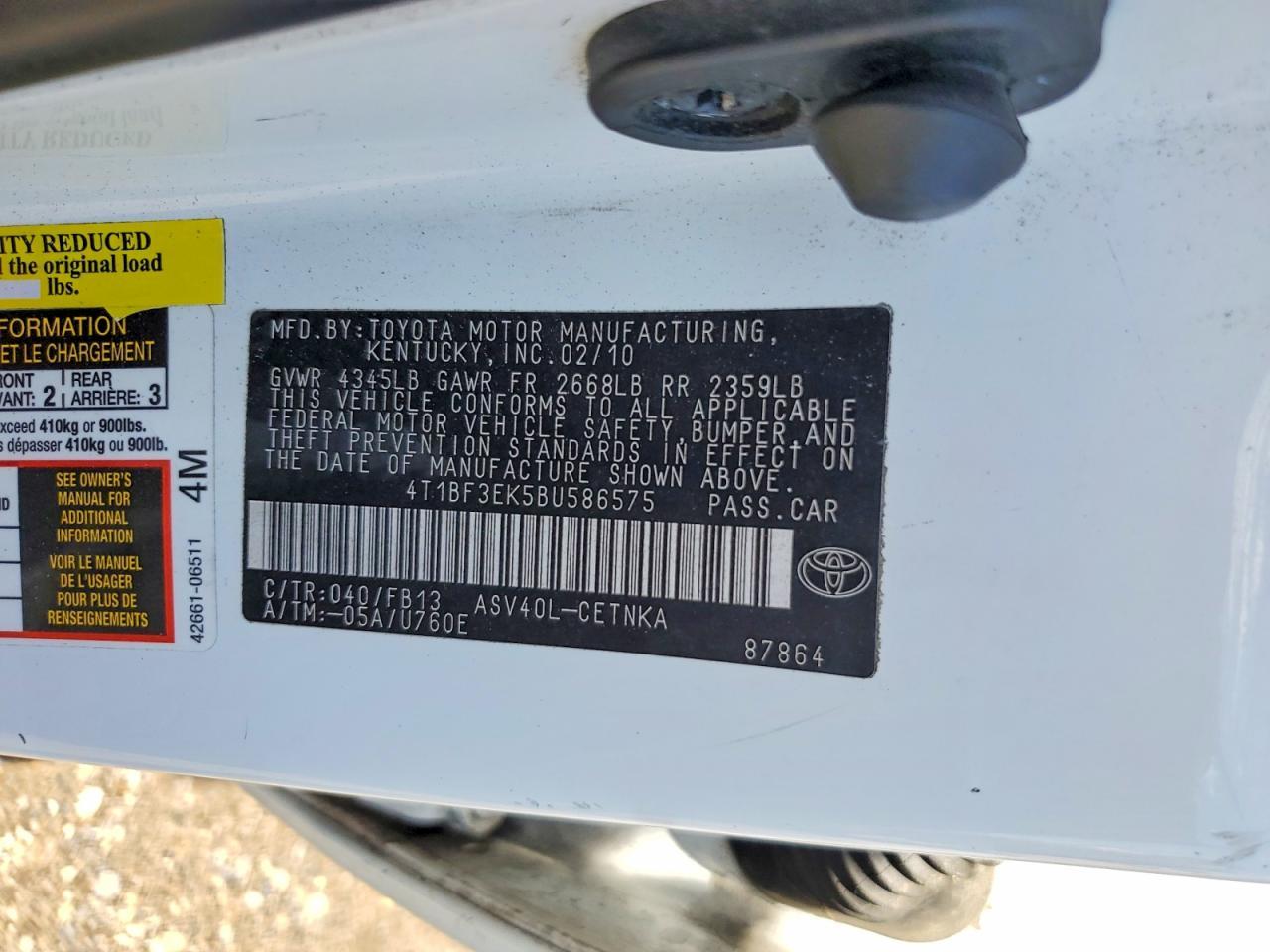 2011 TOYOTA CAMRY