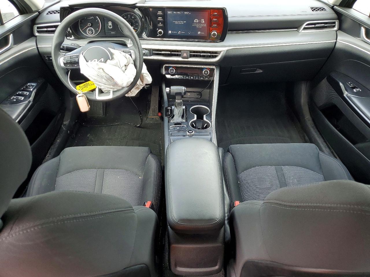 2022 KIA K5
