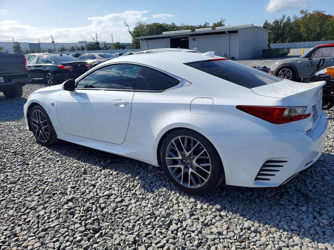2017 LEXUS RC 200t