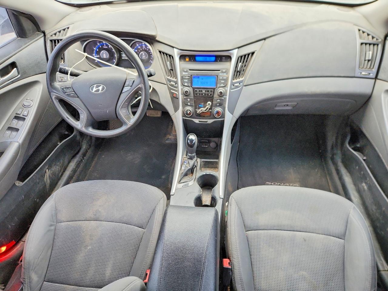 2013 HYUNDAI SONATA