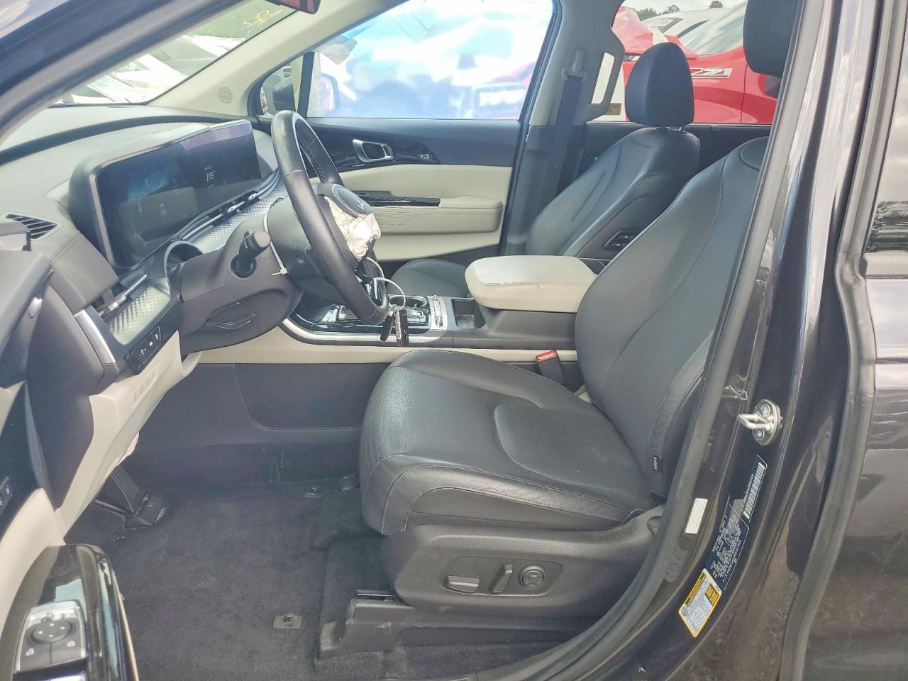 2024 KIA Carnival