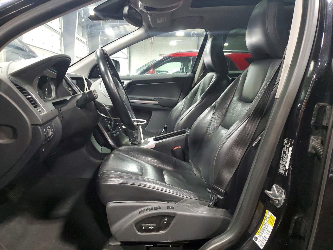 2014 VOLVO XC60
