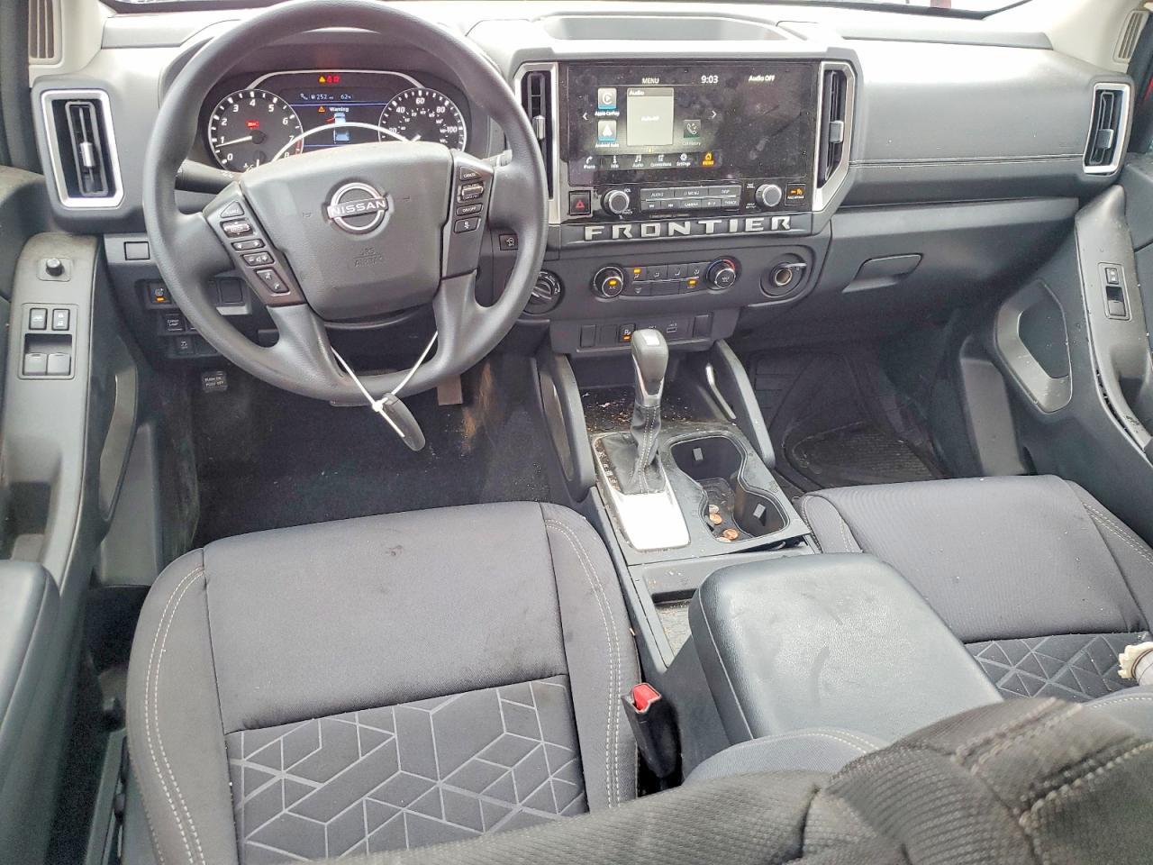 2025 NISSAN Frontier
