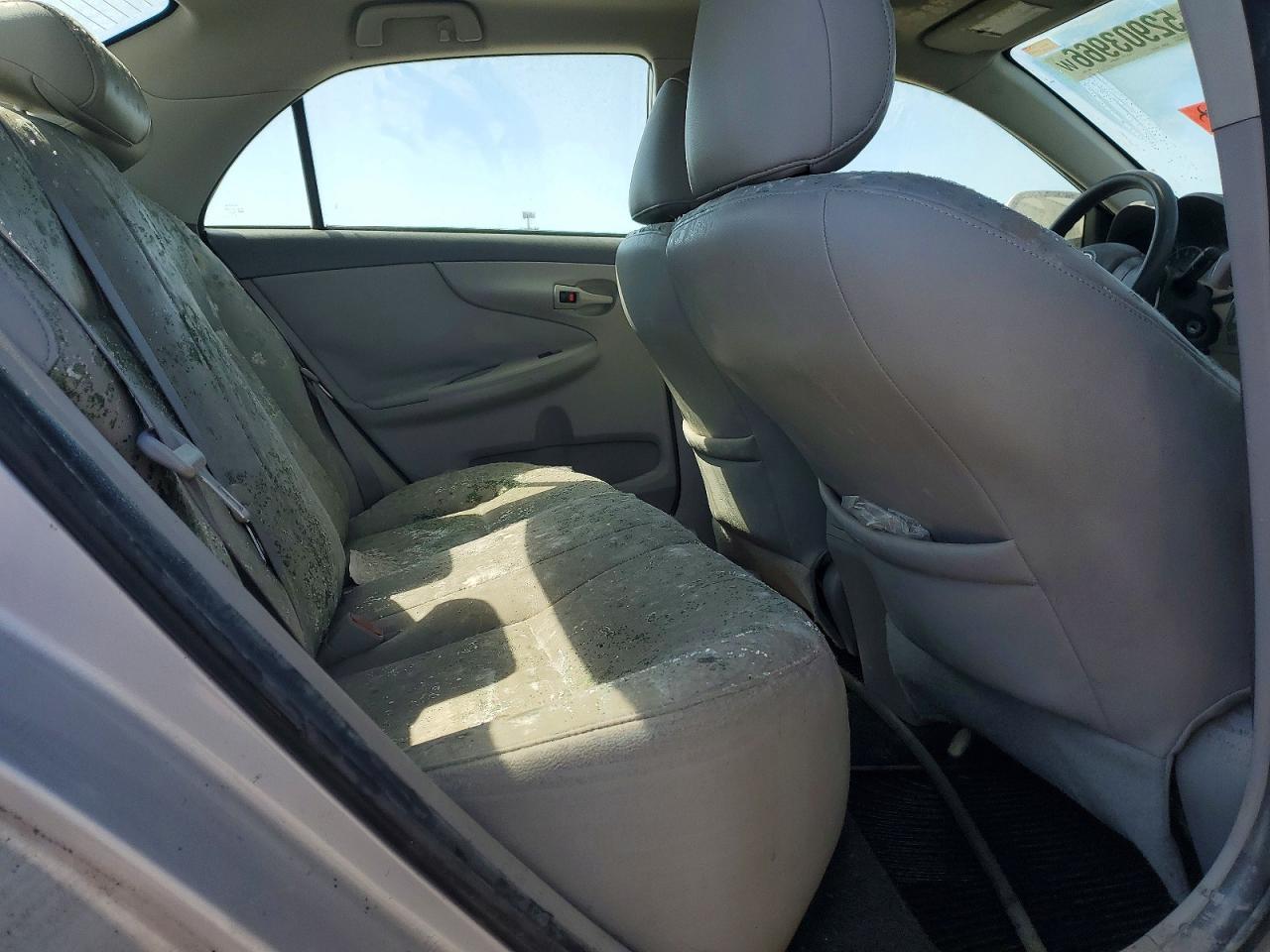 2009 TOYOTA COROLLA