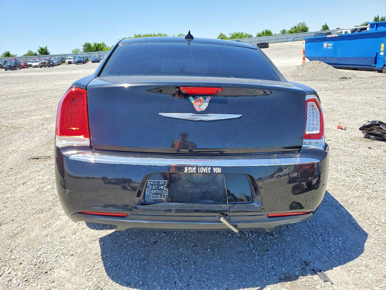 2015 CHRYSLER 300