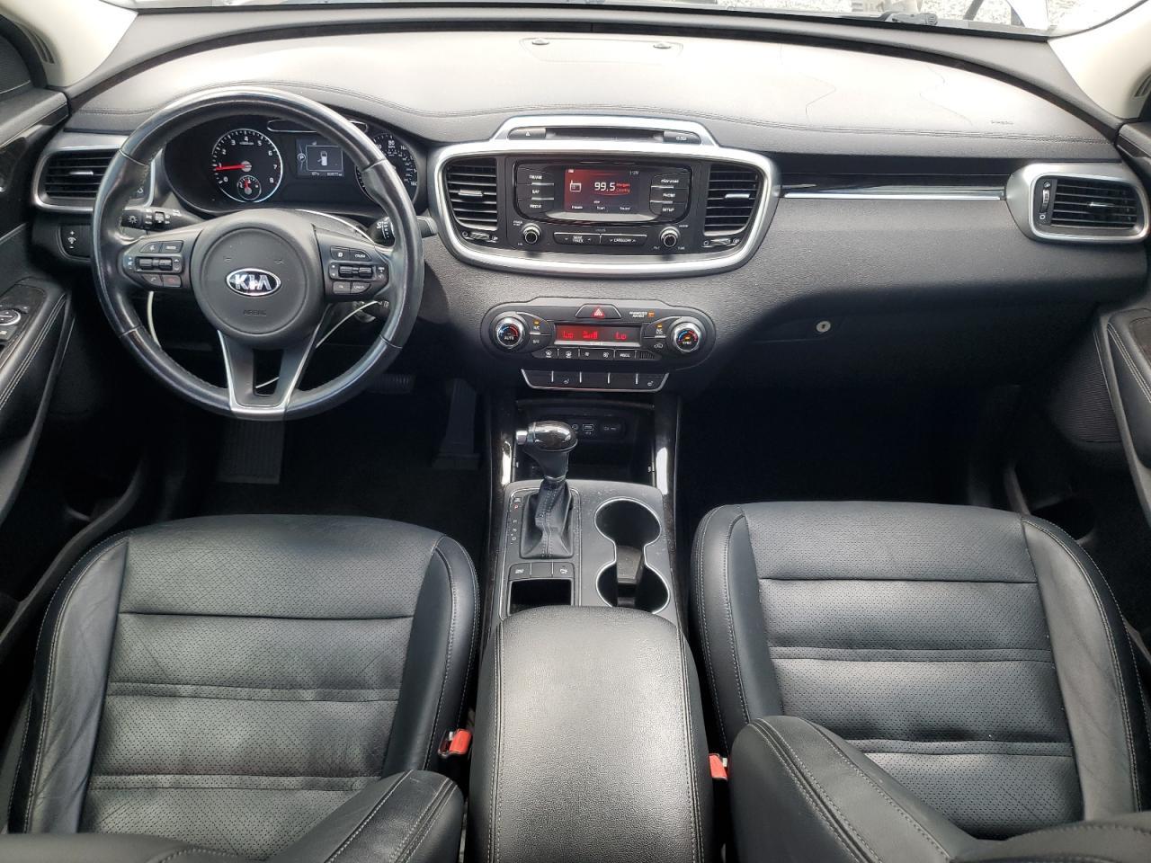 2016 KIA SORENTO