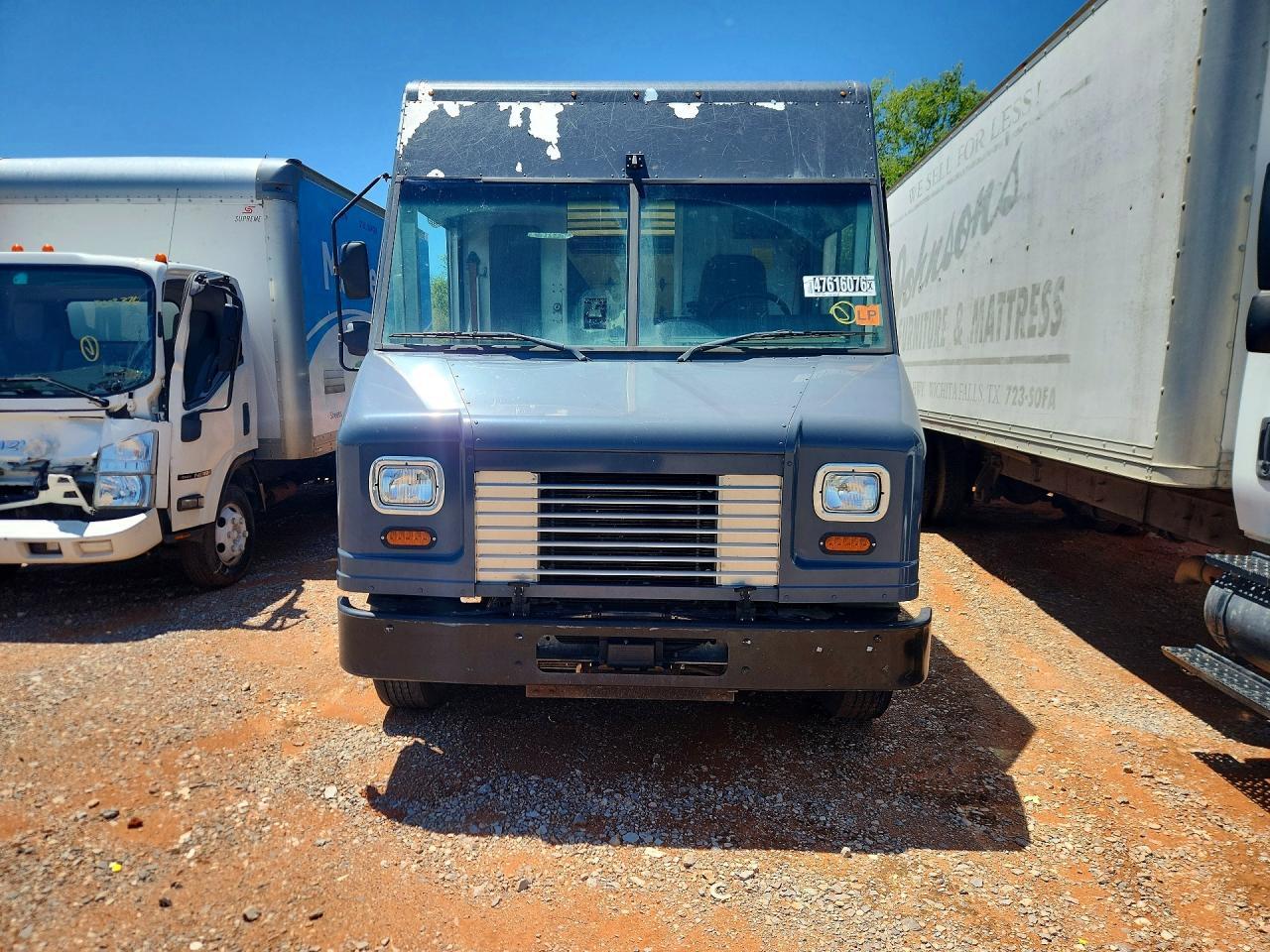 2021 FORD F59