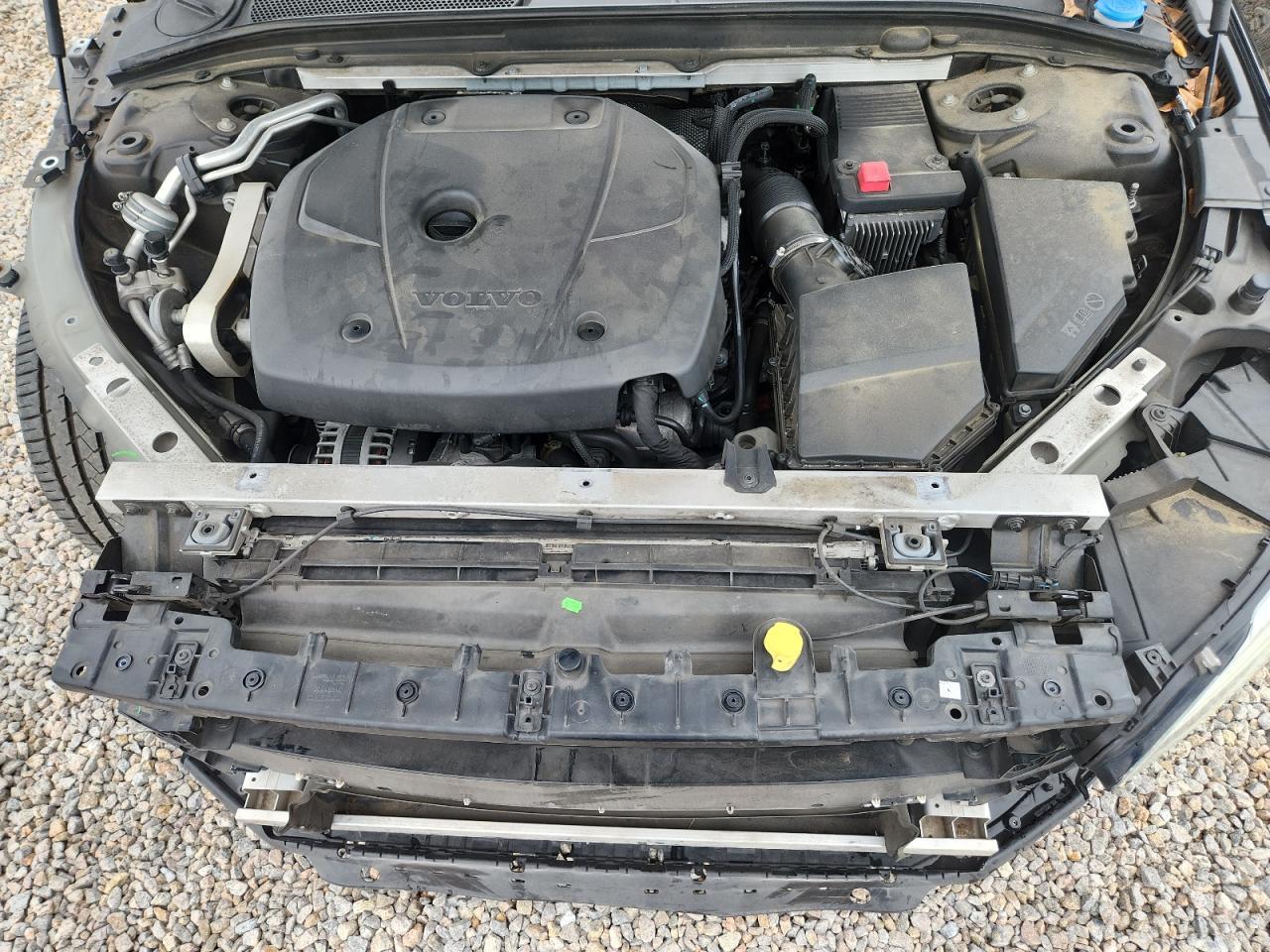 2018 VOLVO S90