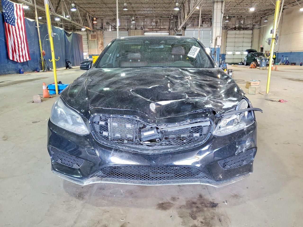 2016 MERCEDES-BENZ E-Class