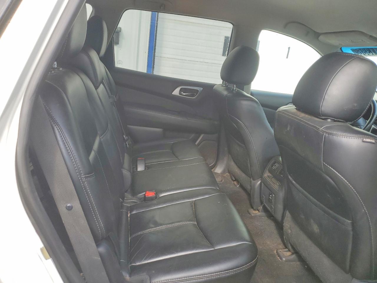 2015 NISSAN PATHFINDER