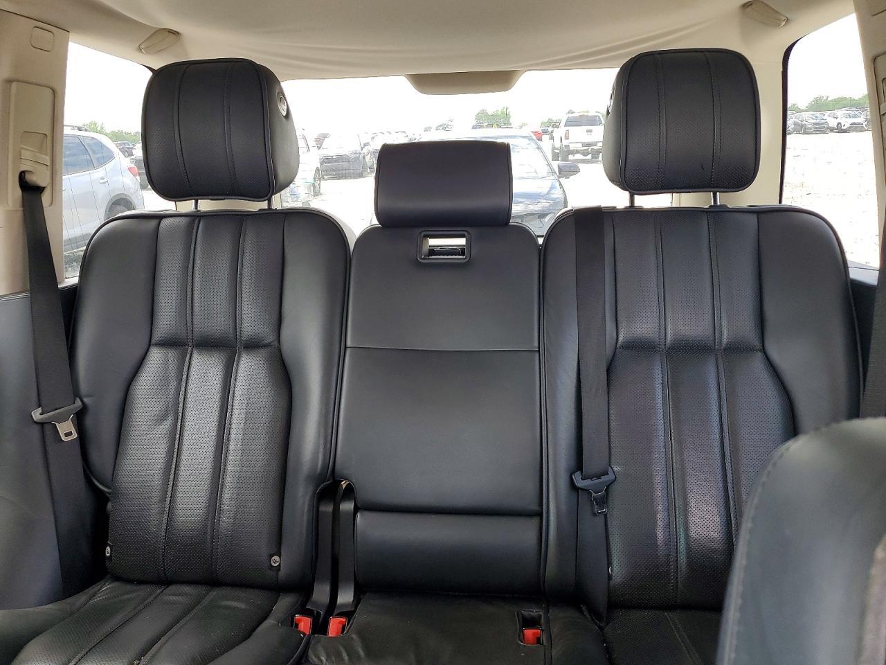 2011 LAND ROVER RANGE ROVER