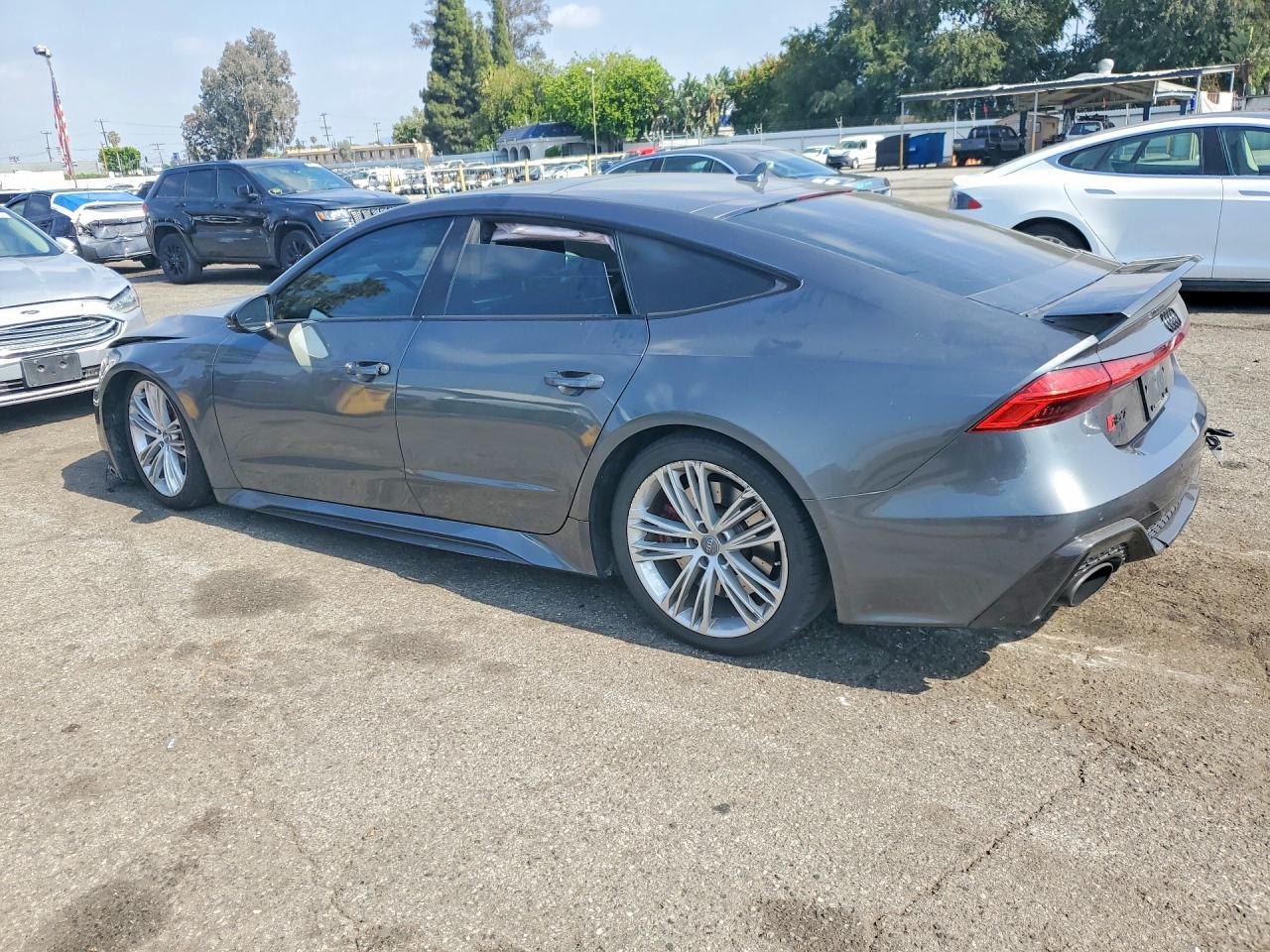 2021 AUDI RS7