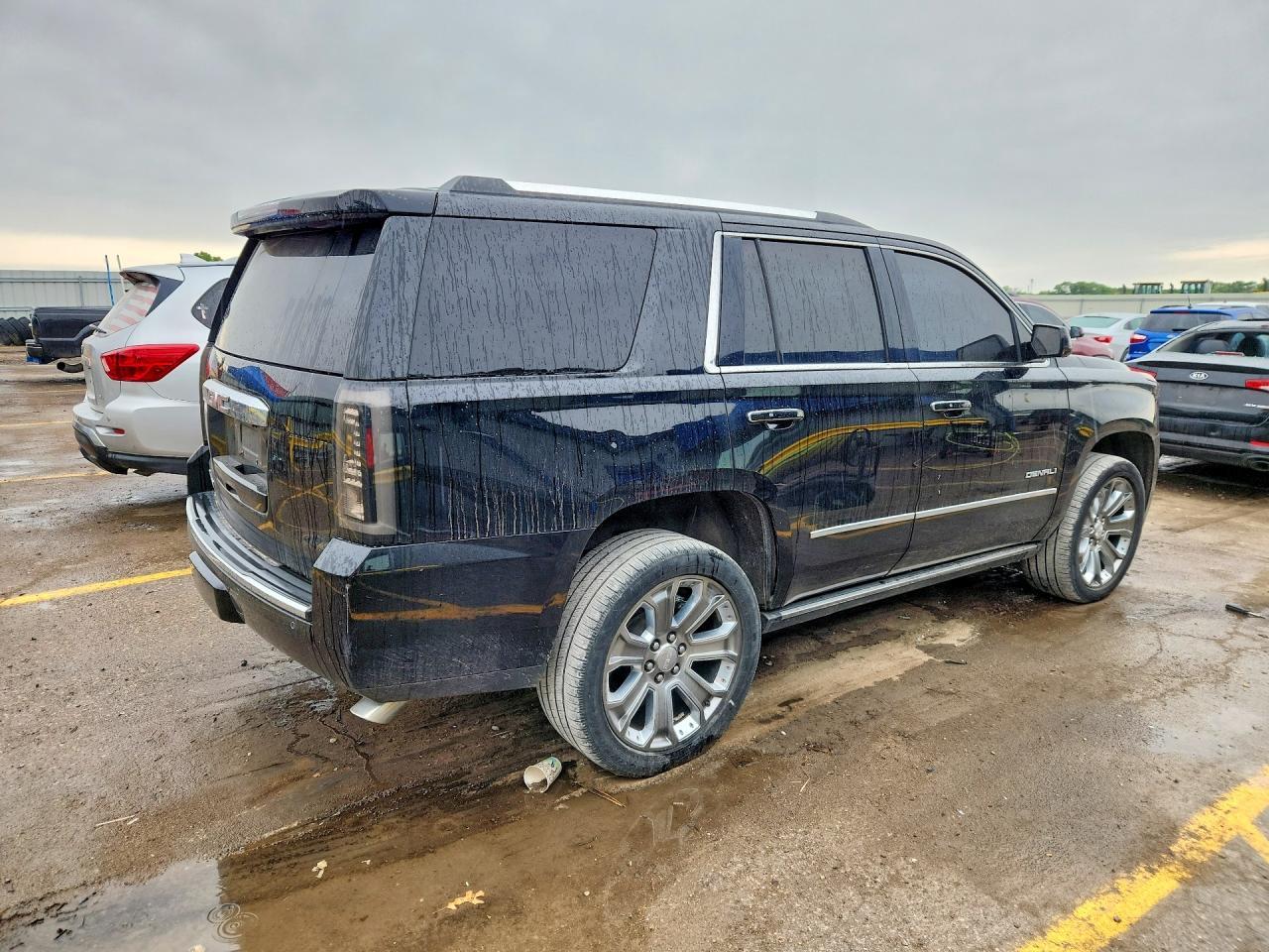 2016 GMC Yukon