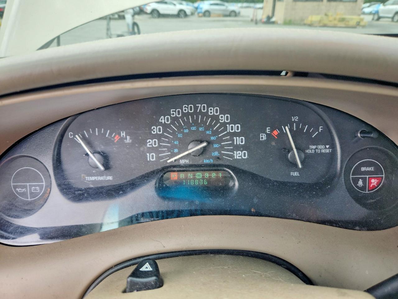 2004 BUICK Century