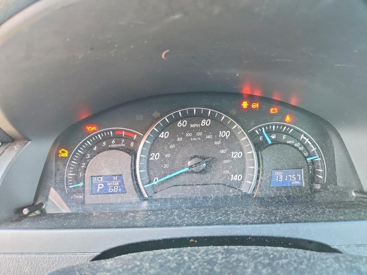 2013 TOYOTA CAMRY