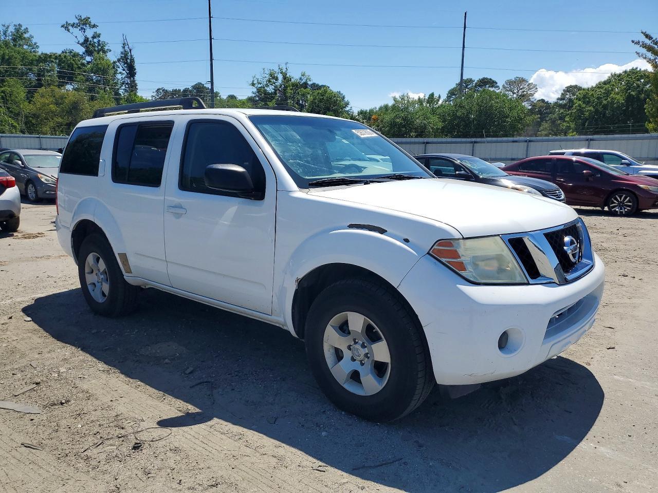 2011 NISSAN PATHFINDER