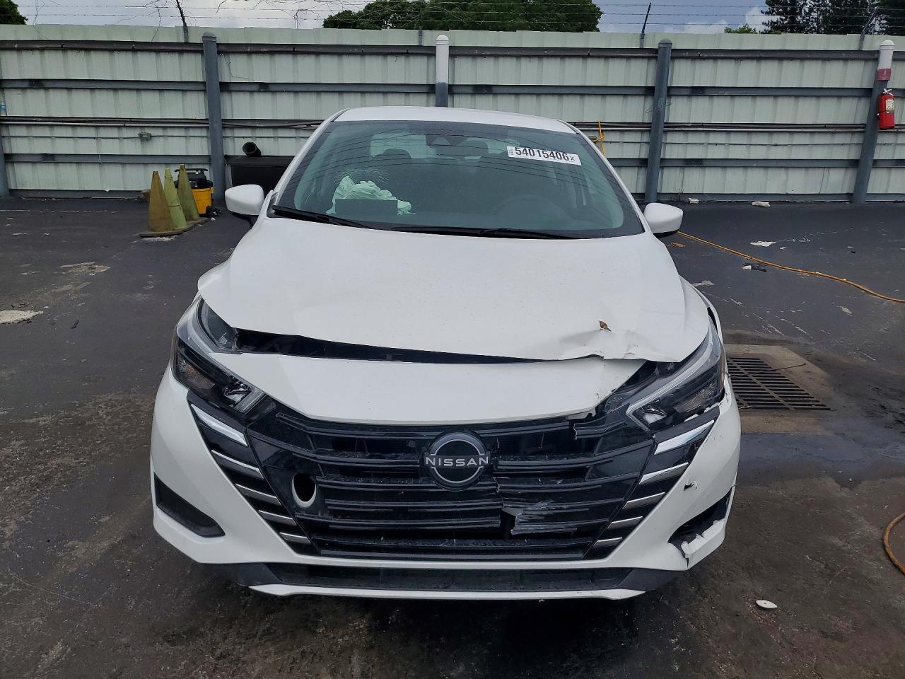 2025 NISSAN VERSA