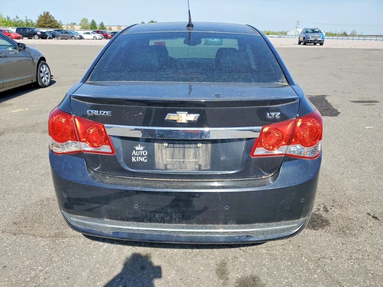 2011 CHEVROLET CRUZE