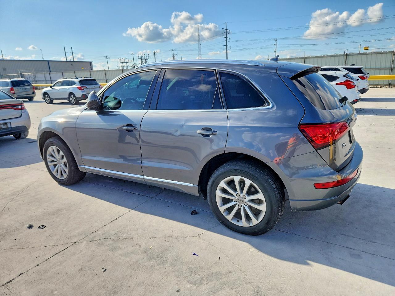 2014 AUDI Q5